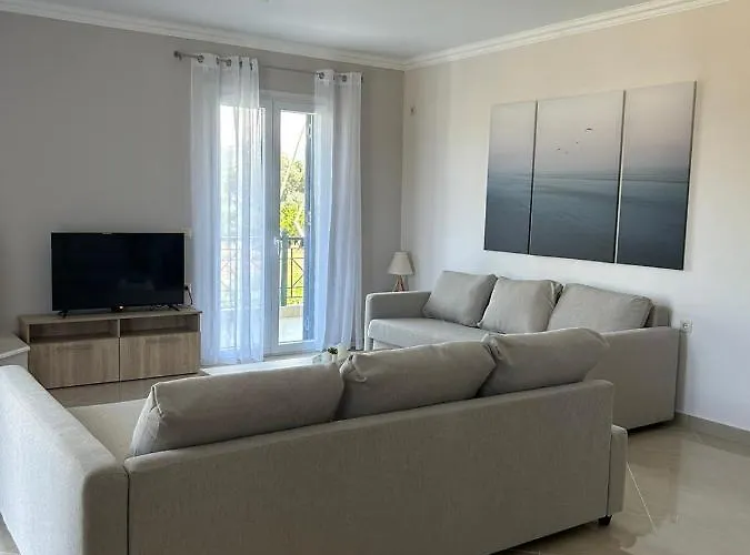 Tasos Cozy 1st Floor *