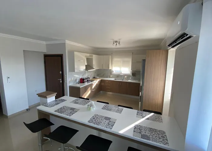 Tasos Cozy 1st Floor Appartement *