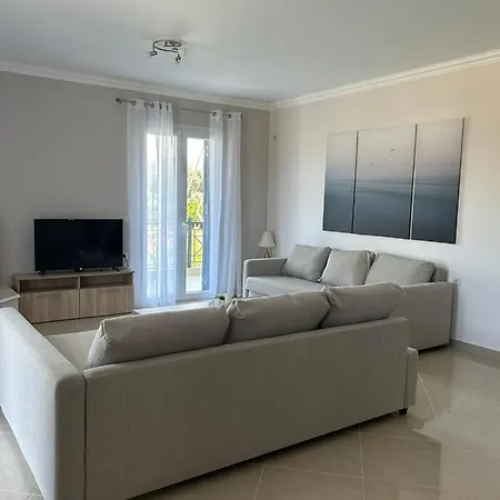 Tasos Cozy House 1 *
